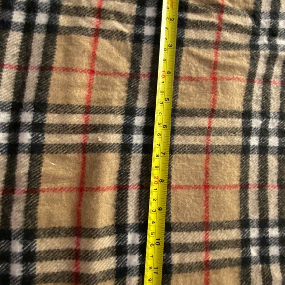 Unisex Burberry scarf authentic normal condition cashmere lambs wool fabric - Picture 4 of 4
